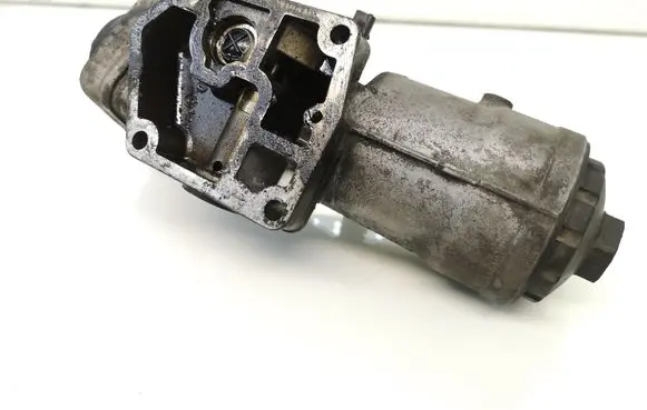 Skoda Roomster (5J) Oil filter mounting bracket 045115389J