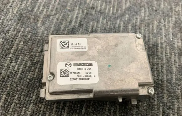 Mazda 6 Windshield/windscreen camera 