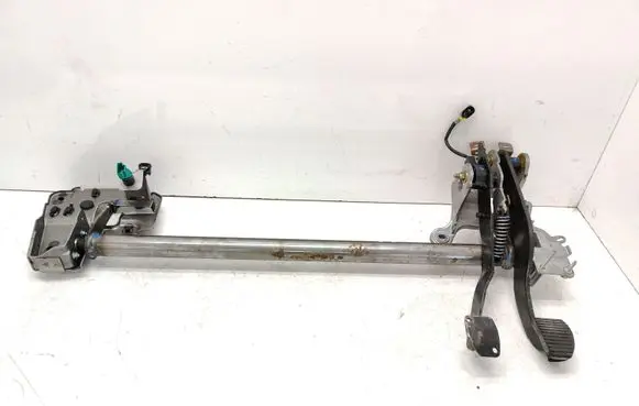 Peugeot 407 Pedal assembly 