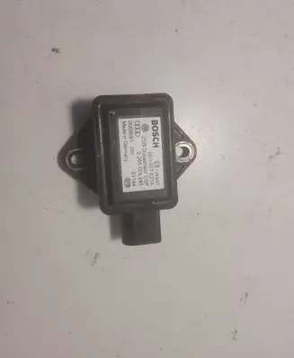 Audi A6 S6 C5 4B ESP acceleration yaw rate sensor 8E0907637A 0009091 0265005245