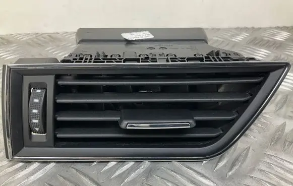 Skoda Superb B8 (3V) Dashboard side air vent grill/cover trim 3V0819701D