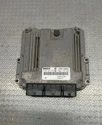 Renault Laguna III Engine control unit/module 8200848407 8200726880 0281014354