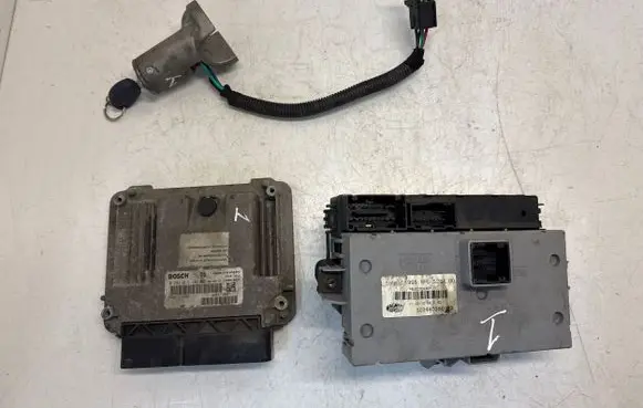 Iveco Daily 4th gen Engine control unit/module 504121602 0281012193 5801254995