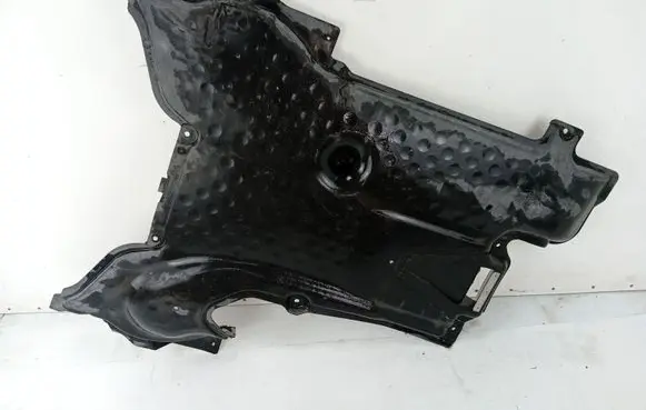 Mercedes-Benz GLK (X204) Engine splash shield/under tray A2045202523