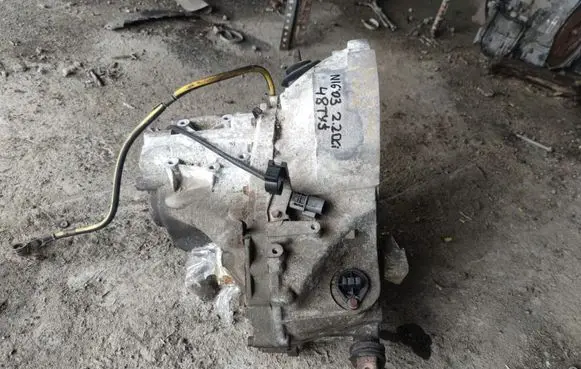 Nissan Almera N16 Manual 6 speed gearbox 22DCI