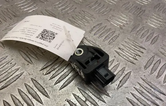 Lexus RX 450H Airbag deployment crash/impact sensor 8917378010