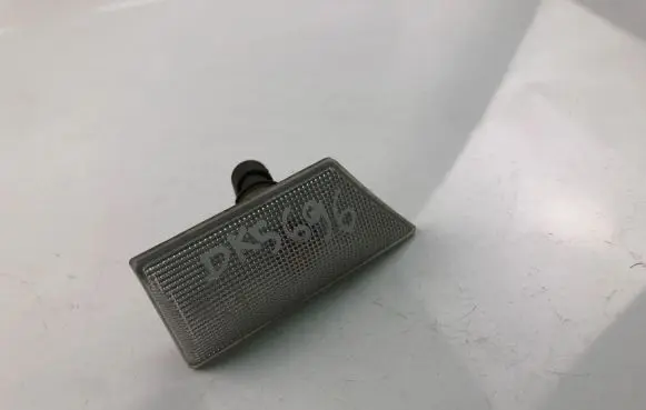Opel Vectra C Front fender indicator light 13101911