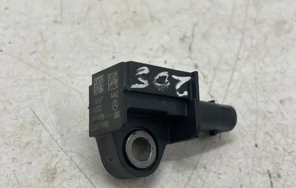 Mercedes-Benz C W205 Airbag deployment crash/impact sensor A2229051400