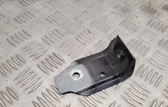 Volkswagen Atlas Fender mounting bracket 3CN809535