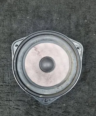 Audi A6 S6 C4 4A Front door speaker 4A0035382B 4A0035381B 4A0035382
