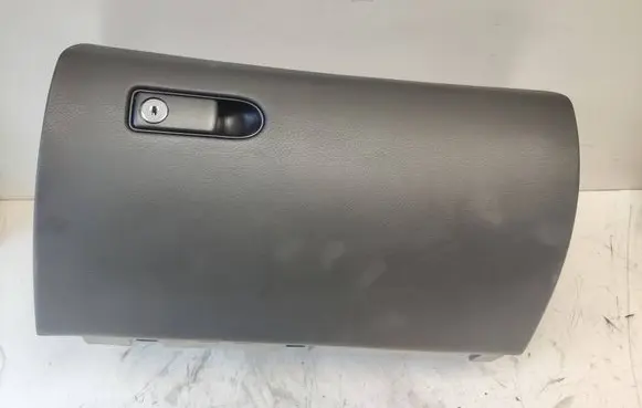 Mercedes-Benz C AMG W205 Glove box A2056800091 15496474
