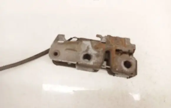 Volkswagen Golf VI Tailgate/trunk/boot lock/catch/latch 5K2823509B