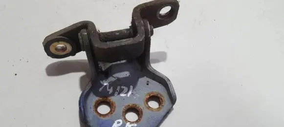 Mazda 121 Front door upper hinge