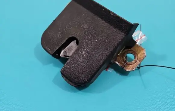 Volkswagen New Beetle Tailgate/trunk/boot lock/catch/latch 1C0827505C IMPRK1390588