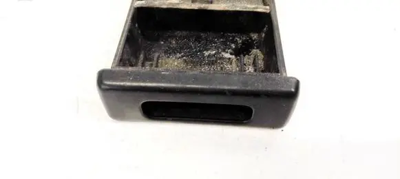Nissan X-Trail T30 Car ashtray