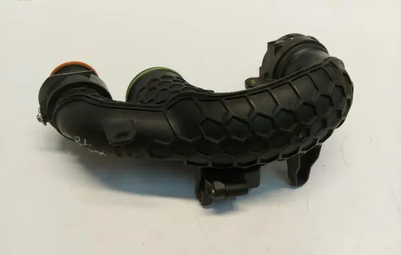 Volvo XC60 Air intake duct part 32222128