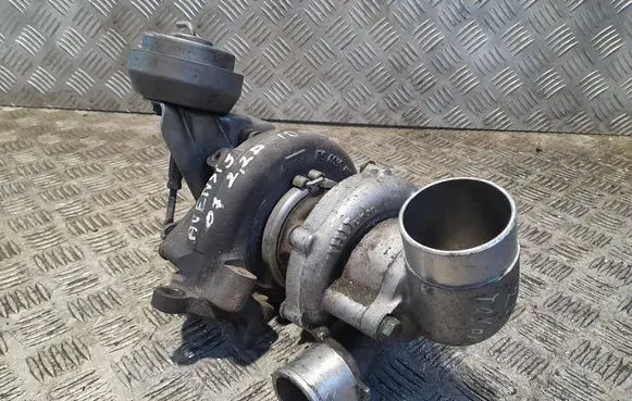 Toyota Avensis T250 Turbo 172010R021 0705090119