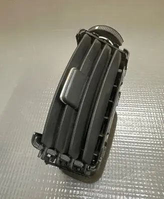 Toyota Corolla Verso E121 Dash center air vent grill 655643410