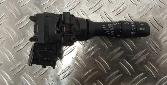 Toyota Auris 150 Wiper control stalk 17F244 02420