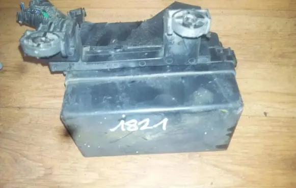 Nissan Primera Fuse box set