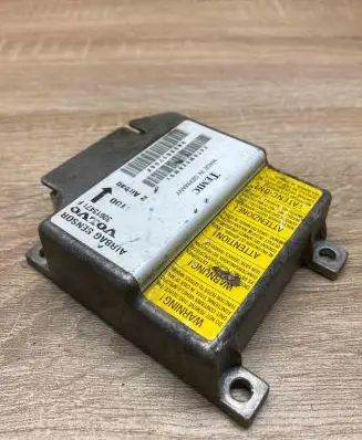 Volvo S40, V40 Airbag control unit/module 30613471F