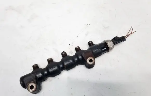 Fuel main line pipe