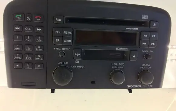 Volvo V70 Radio/CD/DVD/GPS head unit 86511451