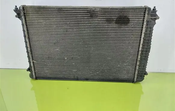 Audi A8 S8 D5 Coolant radiator 4D0121251J