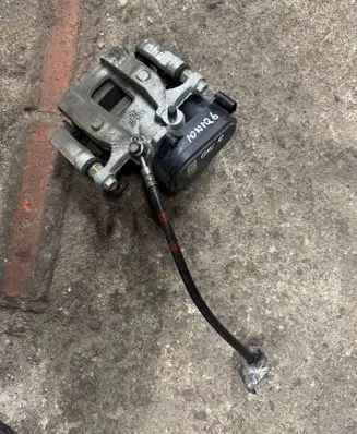 Hyundai IONIQ 6 Rear brake caliper T158237700