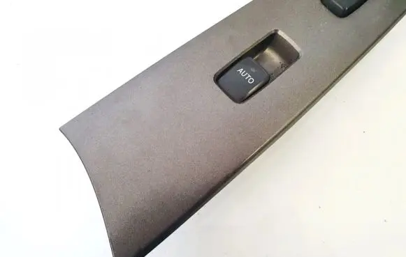 Lexus IS 220D-250-350 Electric window control switch 8403053020 515287
