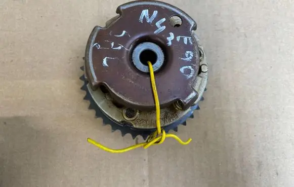 BMW 1 E81 E87 Timing chain sprocket 7540546