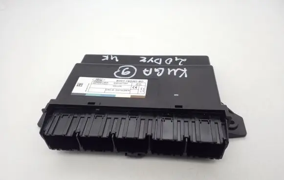 Ford Kuga I Comfort/convenience module 8M5T19G481BD 5WK48779H