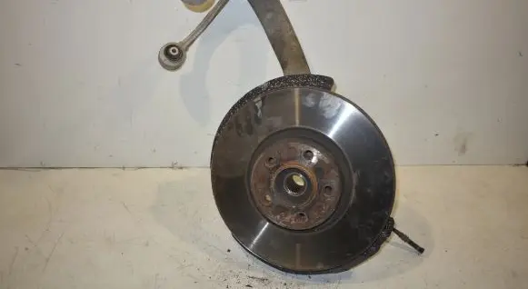BMW X5 E70 Front wheel hub spindle knuckle