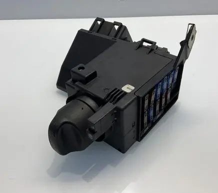 Mercedes-Benz E W210 Light switch 2105450104 A2105450104
