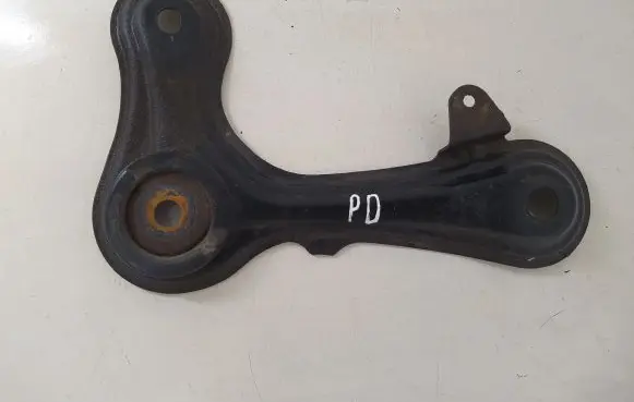 Toyota Avensis T270 Other front suspension part 