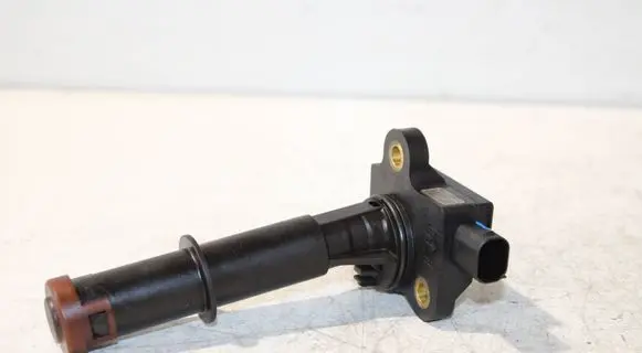 Mercedes-Benz Sprinter W906 Oil pressure sensor A0009050401