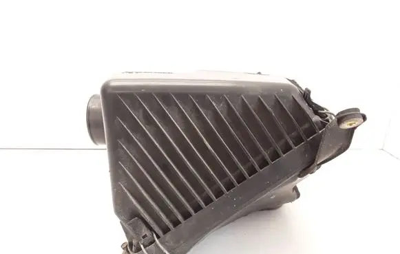 Honda Legend III KA9 Air filter box