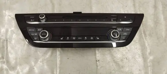 BMW 5 G30 G31 Climate control unit 7947869 61987371