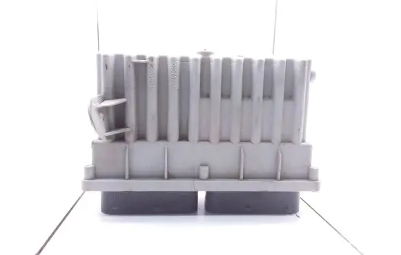 Coolant fan relay
