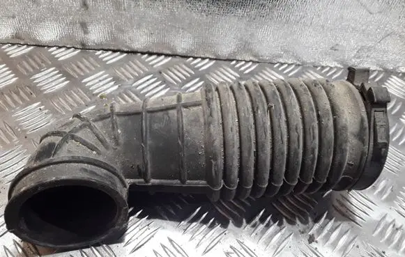Jeep Grand Cherokee Air intake hose/pipe 53007201
