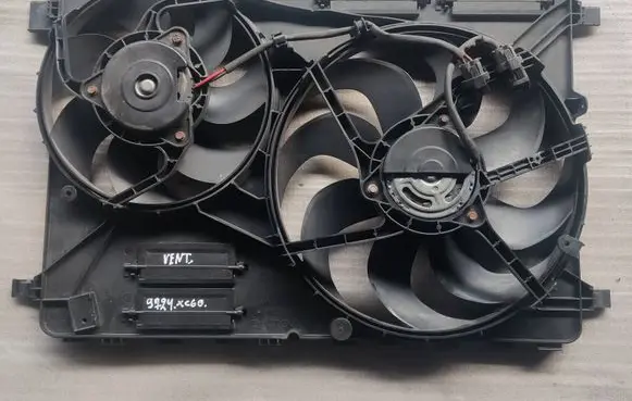 Volvo XC60 Electric radiator cooling fan 31338823