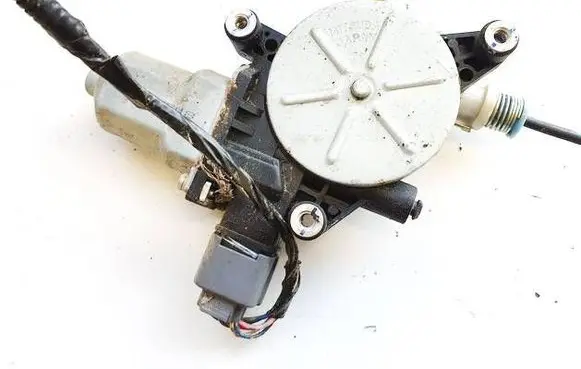 Front door window regulator motor