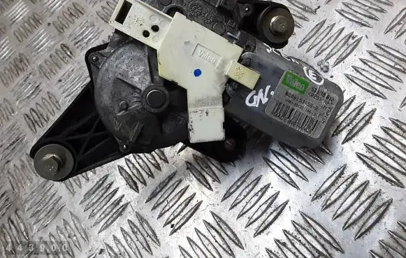 Renault Scenic I Rear window wiper motor 8200153458B