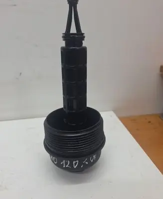 BMW 3 E90 E91 Oil filter cover 