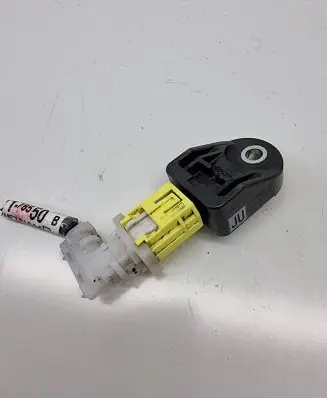 Lexus RX 450H Airbag deployment crash/impact sensor 8917378010