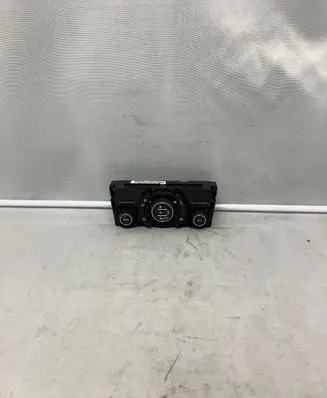 Peugeot 5008 Climate control unit 96738323XT