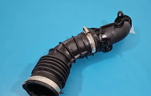 Renault Kadjar Air intake duct part 165767385R IMPRK1526371