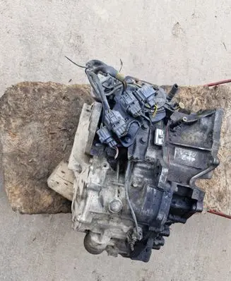 Volvo V70 Automatic gearbox 8667365 5550SM