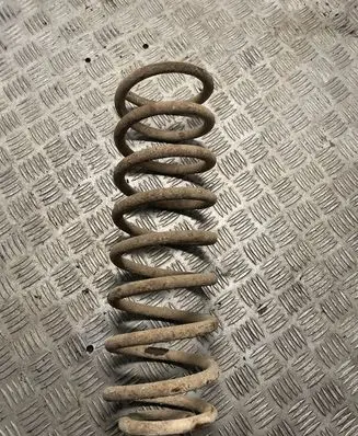 Jeep Grand Cherokee Rear coil spring