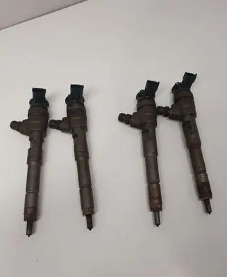 Fuel injectors set